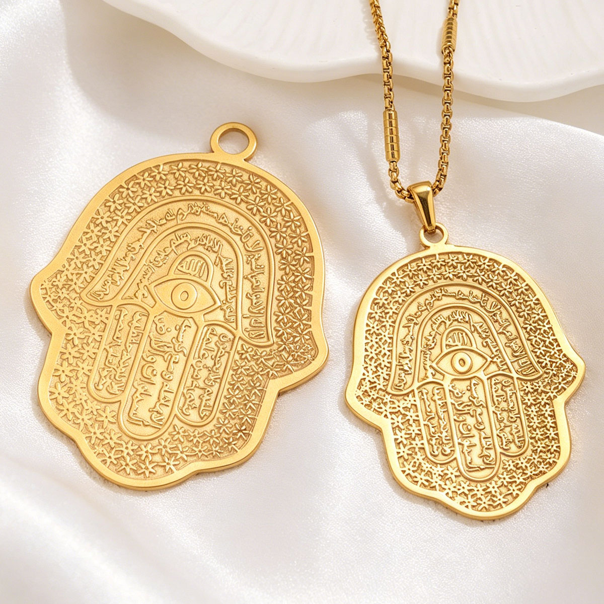 5개 18K PVD 스테인리스 스틸 함사 핸드 이블아이 - Men Accessories Wholesale 리뷰 및 가격