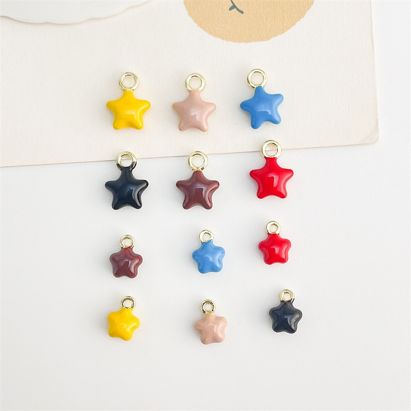 새로 도착한 50개/묶음 컬러 드롭 오일 만화 꽃 모양 - Men Accessories Locket 리뷰 및 가격