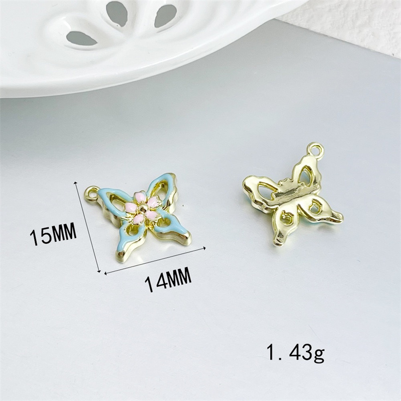 도매 50 개/몫 드롭 오일 동물 만화 나비 모양 합금 - Men Accessories Locket 리뷰 및 가격
